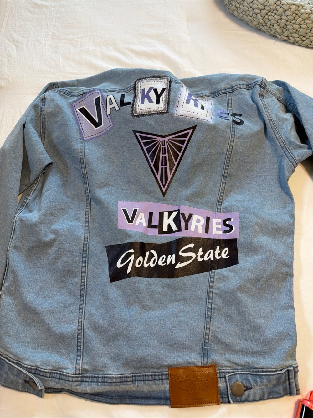 FISLL Valkyries Golden State Graphic denim jacket. Medium-
